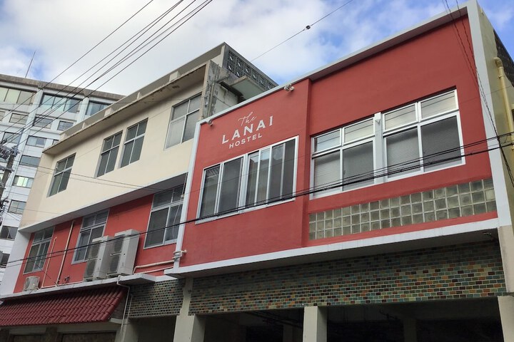 LANAI HOTEL AND Dormitory