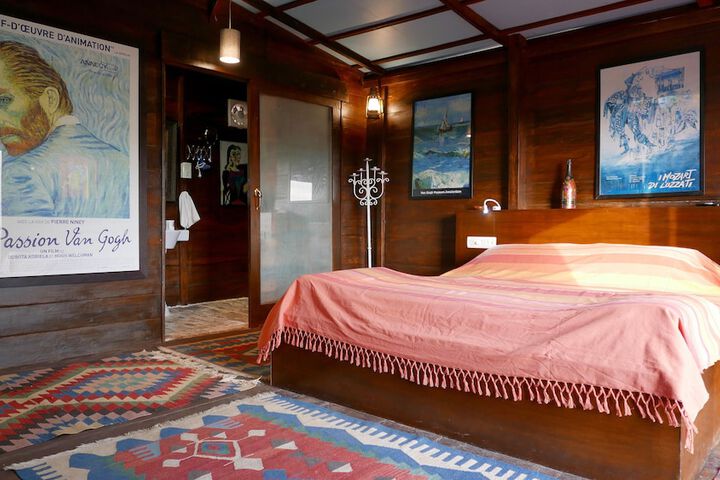 Room 45 of 129