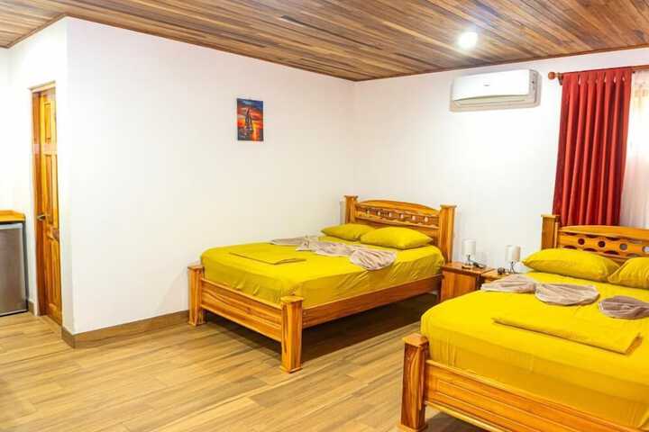 Room 40 of 107