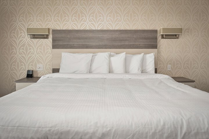 Room 15 of 41