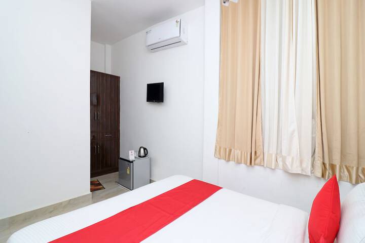 Room 15 of 23