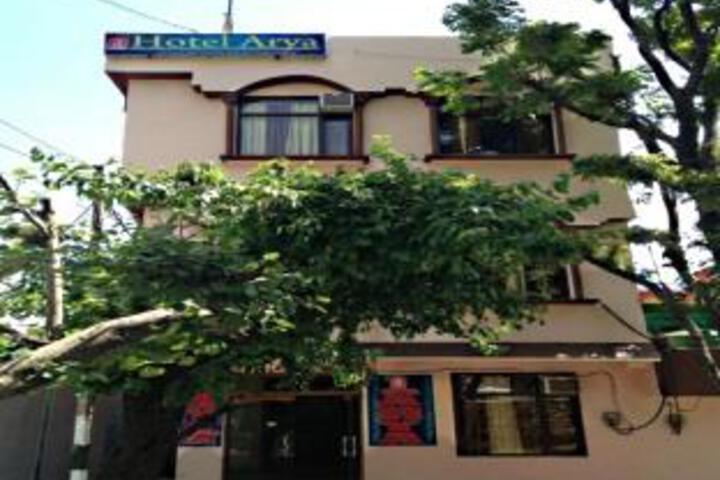Hotel Arya