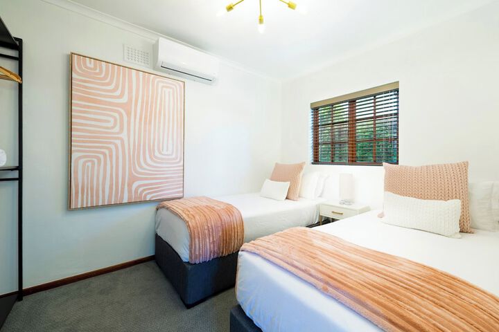 Room 38 of 107