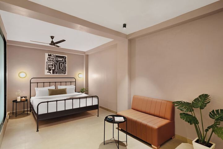 Room 29 of 40