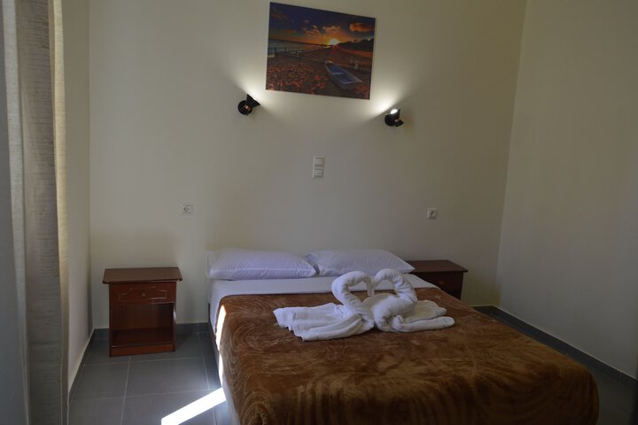 Room 18 of 35