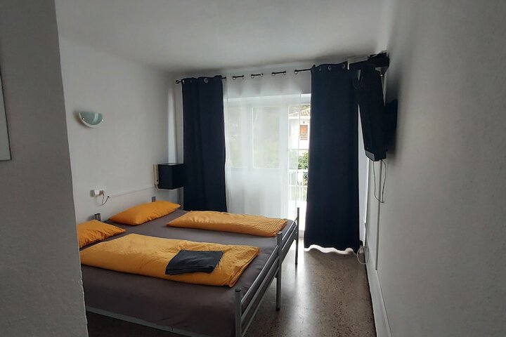 Room 7 of 41
