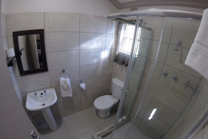 Room 8 of 15