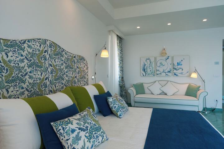 Room 60 of 94