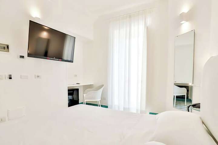 Room 25 of 50