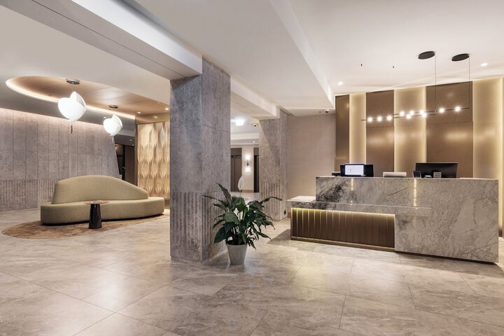 Hotel Interior 4 of 117