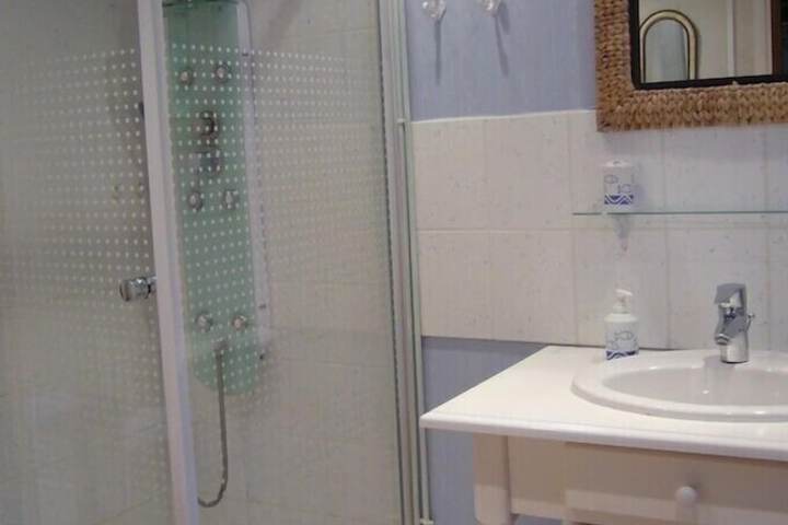 Bathroom Interior Photo