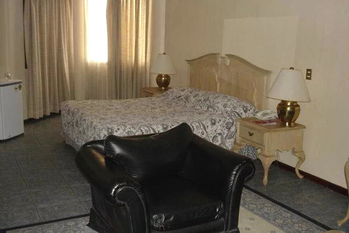 guest_rooms