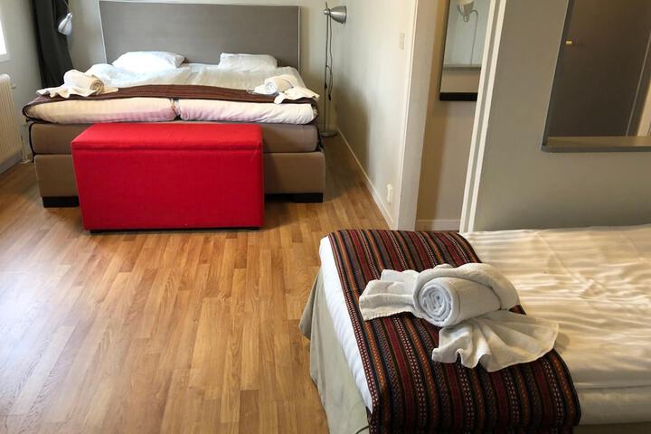 Room 15 of 35