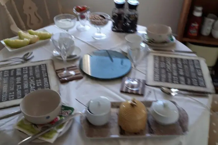 Dining 11 of 11