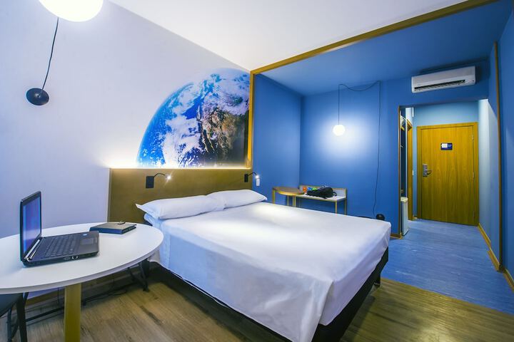 Room 5 of 41
