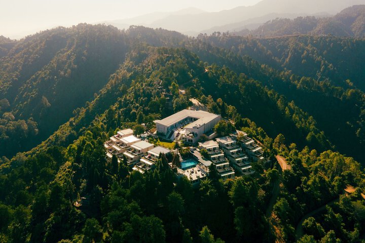 Hotel 74 of 82
