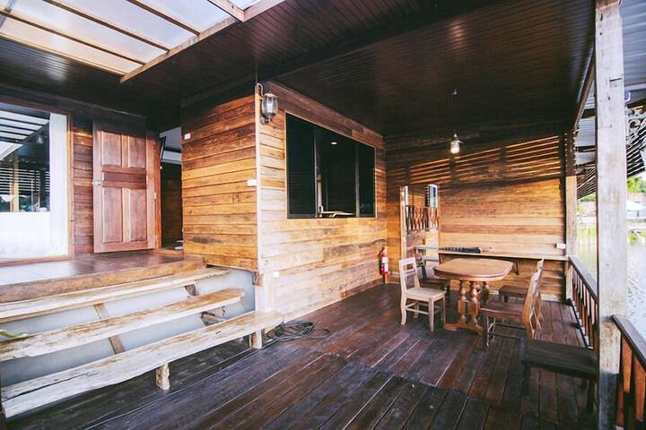 Terrace/Patio 18 of 93