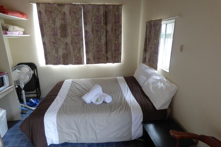Room 4 of 45