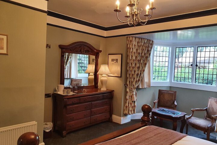 Room 6 of 45