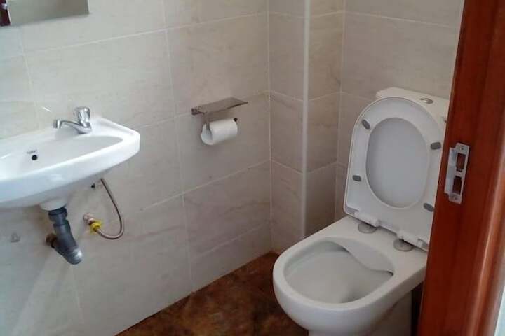 Room 19 of 29