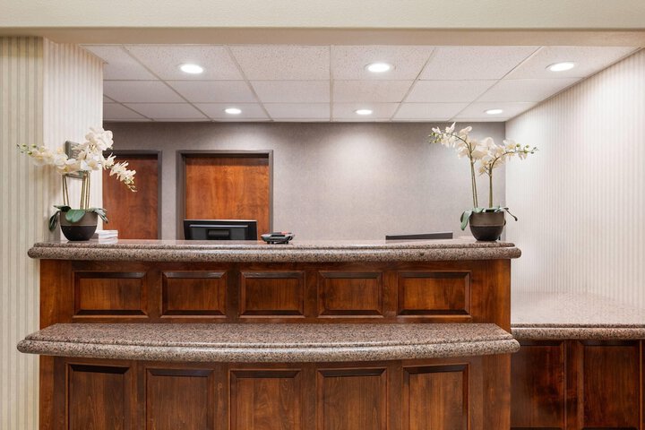 Hotel Interior 2 of 38