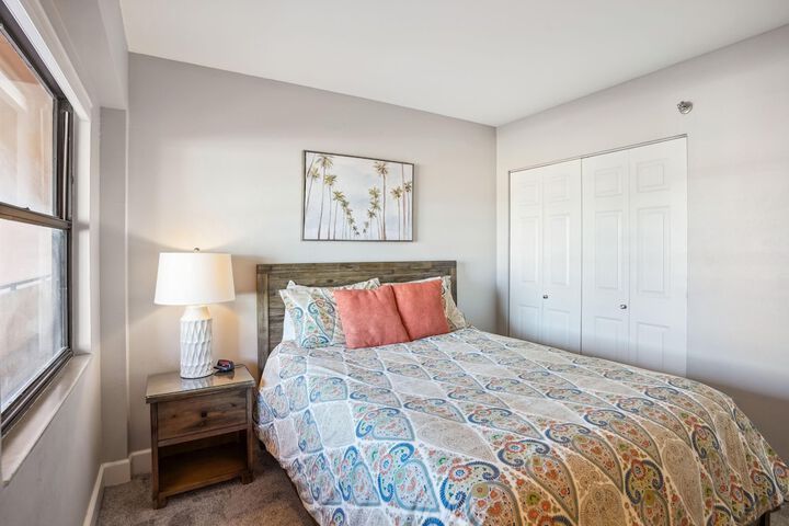 Room 4 of 60
