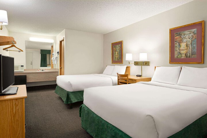 1 Double Bed Accessible Room (9 of 10)