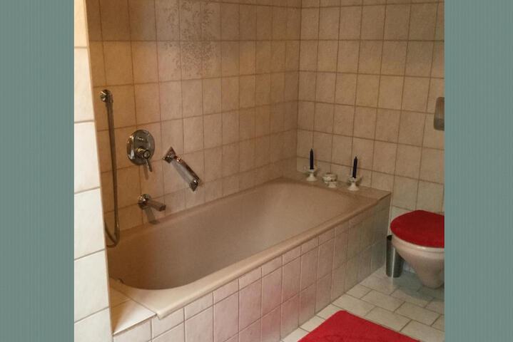 Room 18 of 61