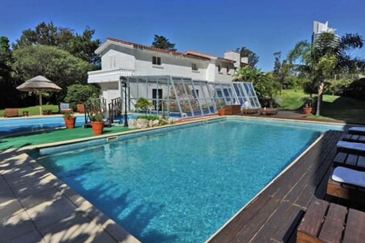 Pool 49 of 66