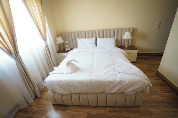 Room 5 of 31