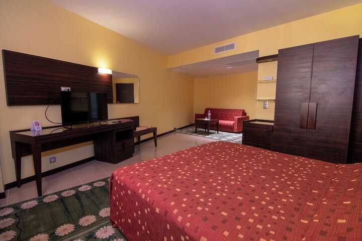Room 13 of 68
