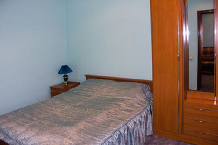 Room 48 of 68