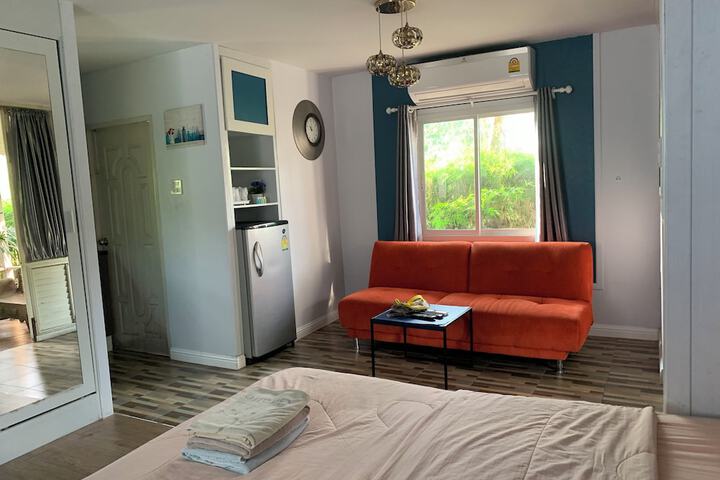 Room 119 of 195