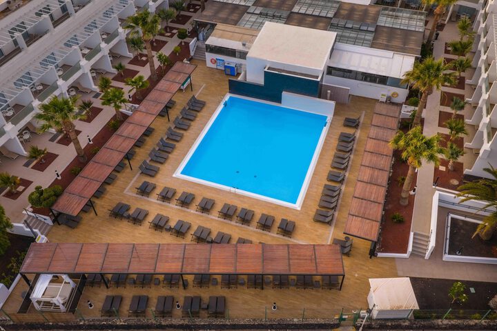 Pool 42 of 313