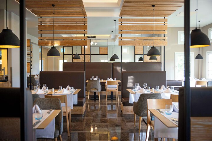 Dining 67 of 113