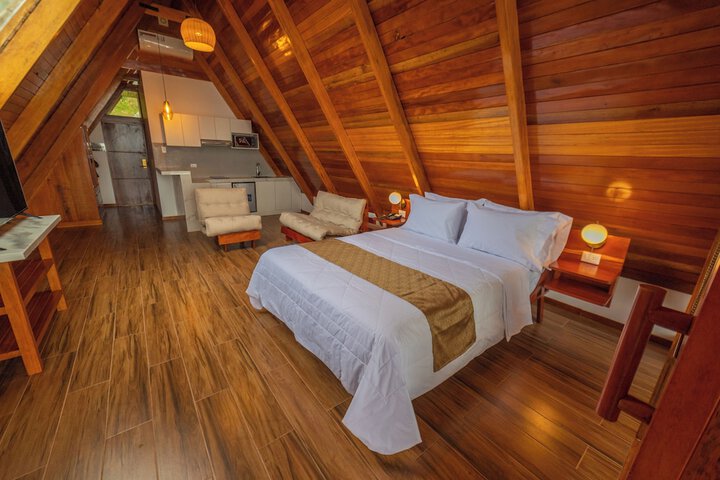 Room 8 of 30