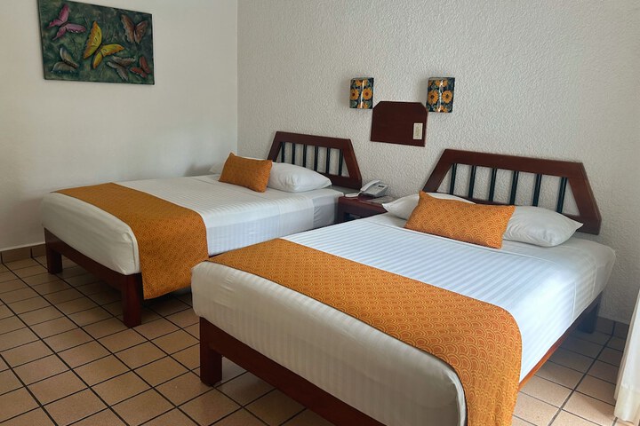 Room 5 of 35