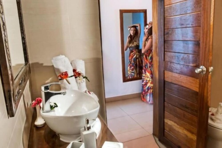 Clean Restrooms