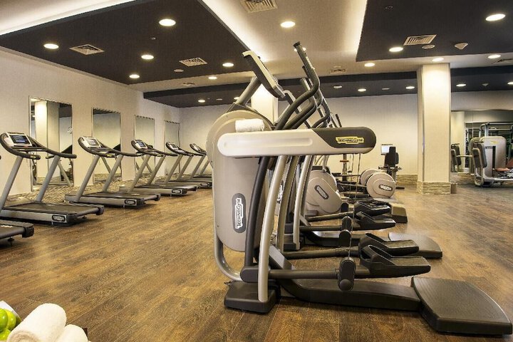Health and Fitness 76 of 208