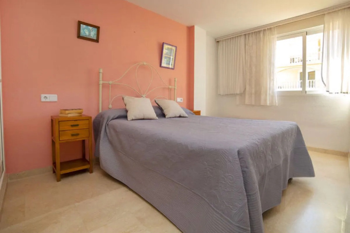 Room 4 of 19
