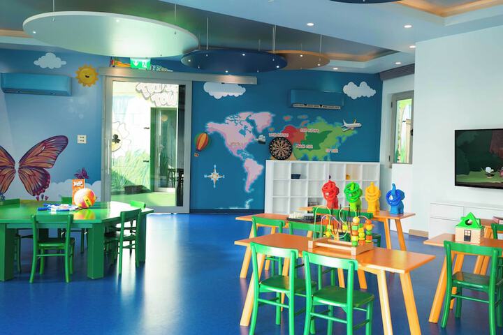 Childrens Activities 152 of 208