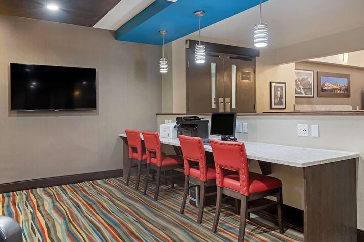 Guest Lobby