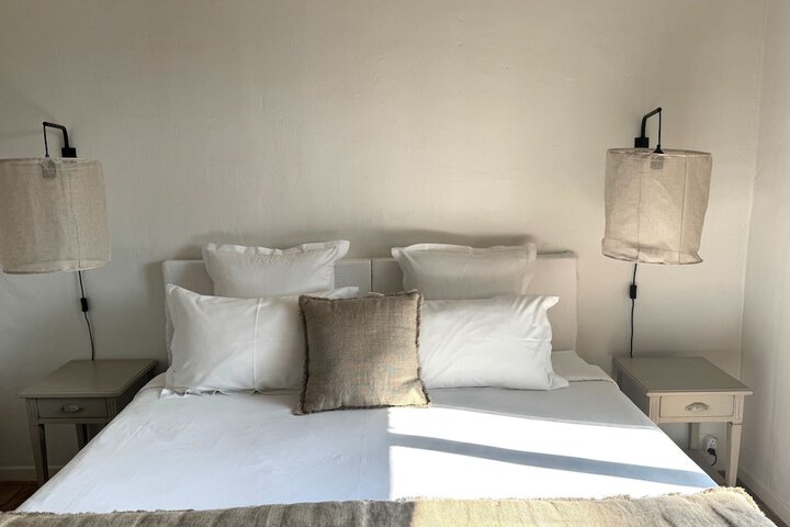 Room 7 of 84