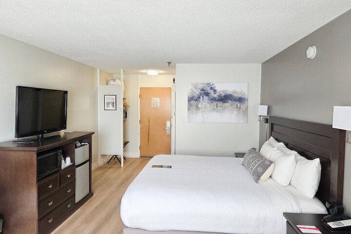 Room 41 of 73