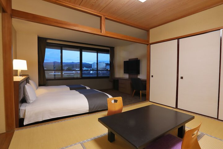 Room 19 of 133