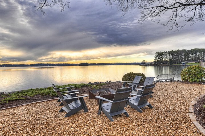 Property Grounds 84 of 152