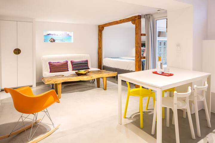 Room 5 of 67