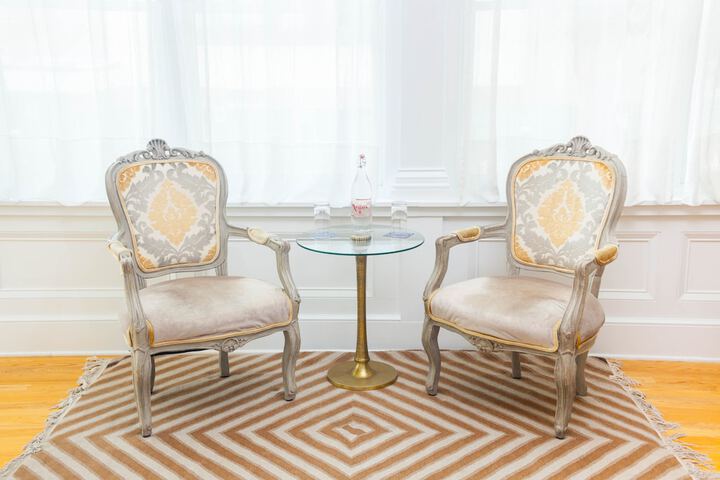 Room 33 of 71