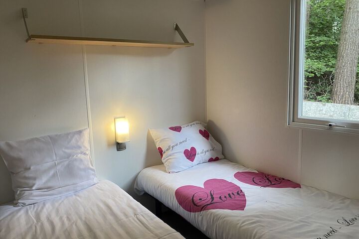 Room 3 of 43
