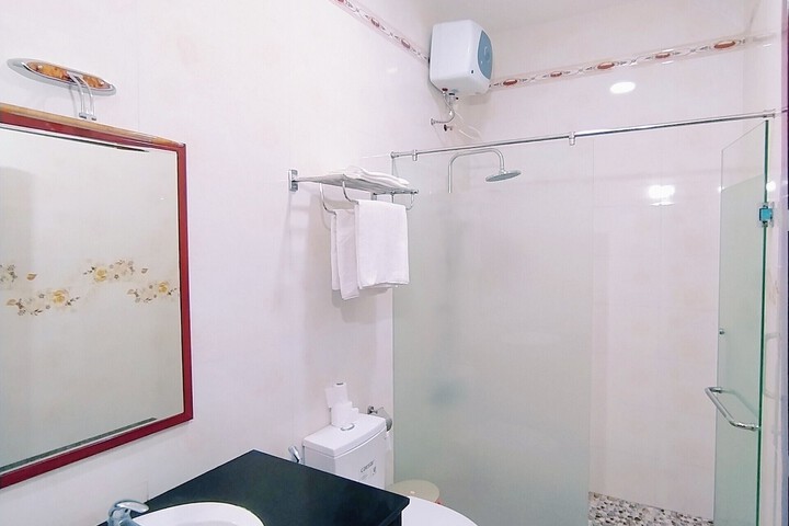Room 9 of 70
